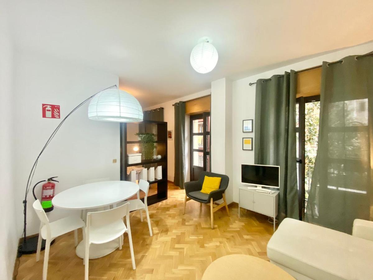 Centro Barrio Embajadores 01 Madrid Luaran gambar