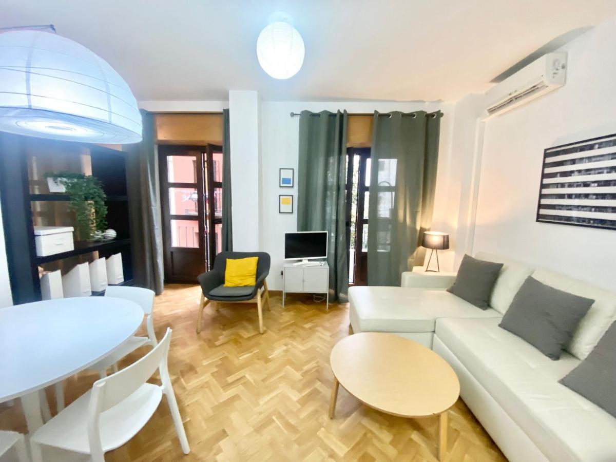 Centro Barrio Embajadores 01 Madrid Luaran gambar